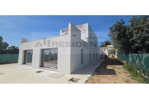 Villa i Almancil, Faro, Almancil - € 1.690.000 | Ref: V5-01 - foto 3