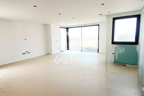 Villa a Esposende, Braga, Esposende - € 375.000 | Ref: 240-M-25749 - foto 2