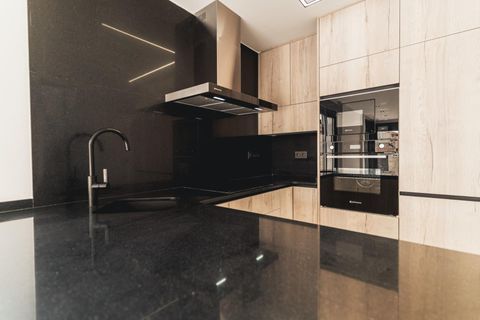 Villa i Punta Prima, Alicante, Punta Prima - € 699 900 | Ref: P30790 - foto 14