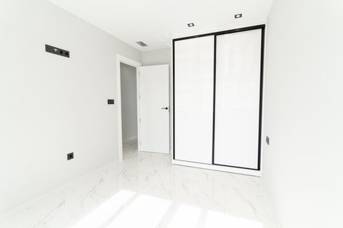 Villa i Punta Prima, Alicante, Punta Prima - € 699 900 | Ref: P30790 - foto 24