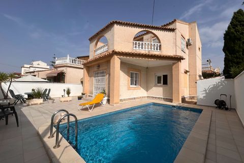 Villa i Orihuela, Alicante, Orihuela - € 357.000 | Ref: C-1153 - foto 1