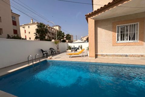 Villa i Orihuela, Alicante, Orihuela - € 357.000 | Ref: C-1153 - foto 4