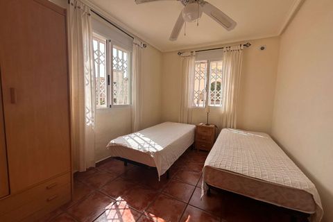 Villa i Orihuela, Alicante, Orihuela - € 357.000 | Ref: C-1153 - foto 35