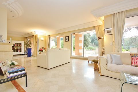 Villa i Mougins, Alpes-Maritimes, Mougins - € 1.100.000 | Ref: HH-13347786 - foto 16