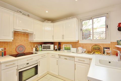 Villa i Mougins, Alpes-Maritimes, Mougins - € 1.100.000 | Ref: HH-13347786 - foto 18