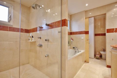 Villa i Mougins, Alpes-Maritimes, Mougins - € 1.100.000 | Ref: HH-13347786 - foto 21