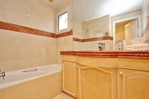 Villa i Mougins, Alpes-Maritimes, Mougins - € 1.100.000 | Ref: HH-13347786 - foto 25
