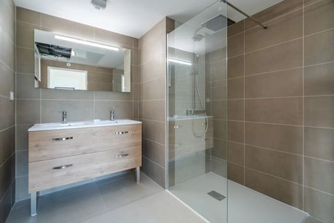 Leilighet i Marseille, Bouches-du-Rhone, Marseille - € 1 340 000 | Ref: HH-15817987 - foto 7