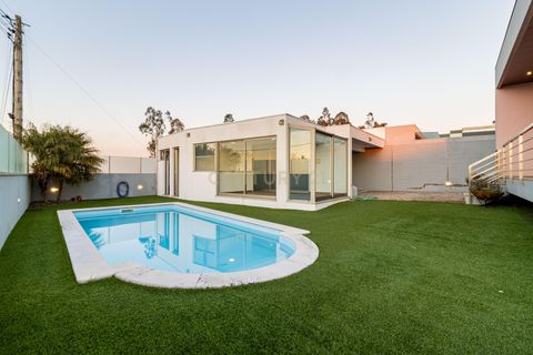Villa a Mogadouro, Braganca, Mogadouro - € 640.000 | Ref: C0406-02314 - foto 4