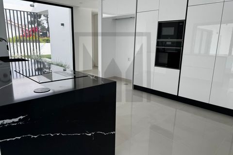 Villa i Corroios, Setubal, Corroios - € 1.950.000 | Ref: CAS_67 - foto 14