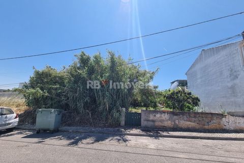 Helårsgrund i Entroncamento, Santarem, Entroncamento - € 54.500 | Ref: 01563-25 - foto 1