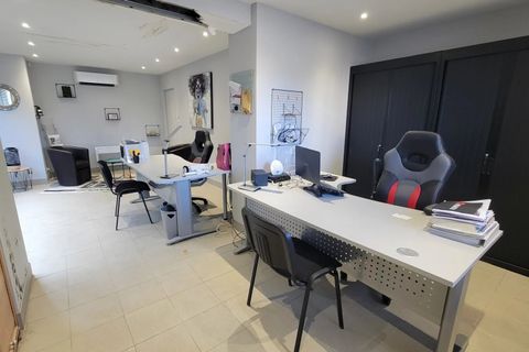 Erhvervsejendom i Civray, Vienne, Civray - € 99.000 | Ref: BVI81233 - foto 4