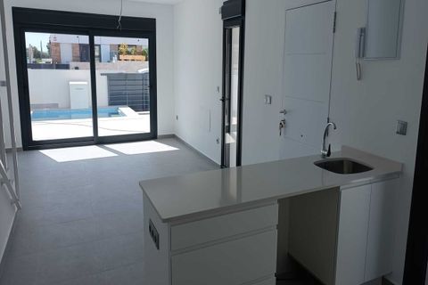 Villa a Daya Nueva, Alicante, Daya Nueva - € 290.000 | Ref: R5048296 - foto 11