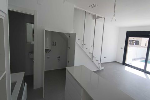 Villa a Daya Nueva, Alicante, Daya Nueva - € 290.000 | Ref: R5048296 - foto 12