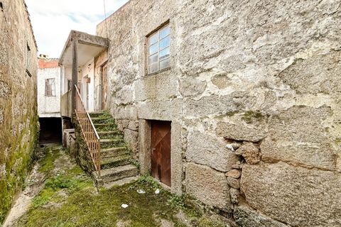Landsbyhus i Guarda, Guarda, Guarda - € 45.000 | Ref: 046250194 - foto 1
