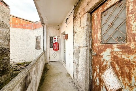 Landsbyhus i Guarda, Guarda, Guarda - € 45.000 | Ref: 046250194 - foto 2