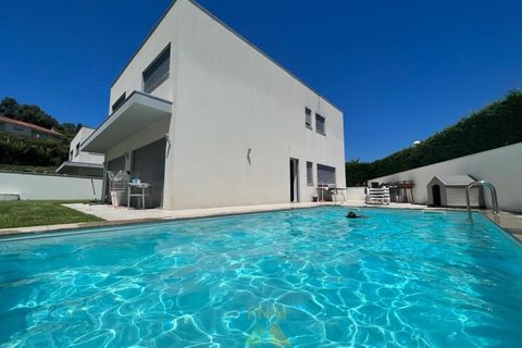 Villa i Arcos de Valdevez, Viana do Castelo, Arcos de Valdevez - € 545.000 | Ref: AVV-011-025 - foto 1