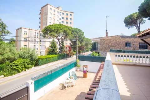 Villa i Platja D'aro, Gerona, Platja D'aro - € 630.000 | Ref: CBF6018 - foto 4