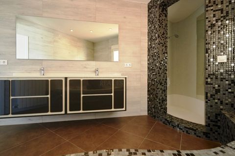 Villa i Altea, Alicante, Altea - € 1.195.000 | Ref: CLDJ-33660 - foto 17