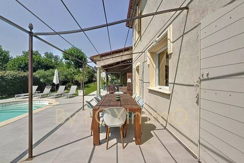 Villa i Montauroux, Var, Montauroux - € 945.000 | Ref: YBEFENEHU3711 - foto 5