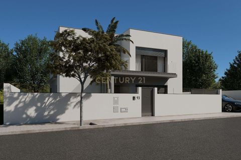 Villa a Entroncamento, Santarem, Entroncamento - € 485.000 | Ref: C0452-00476 - foto 4