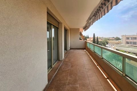 Lejlighed i Saint-Raphaël, Var, Saint-Raphaël - € 400.000 | Ref: 85993001 - foto 1