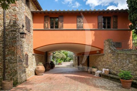 Villa i Arezzo, Arezzo, Arezzo - € 1.200.000 | Ref: a1190rv6483 - foto 3