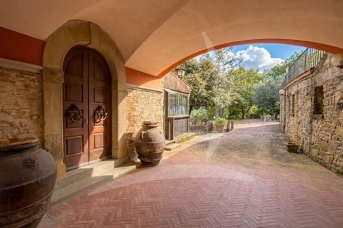 Villa i Arezzo, Arezzo, Arezzo - € 1.200.000 | Ref: a1190rv6483 - foto 4