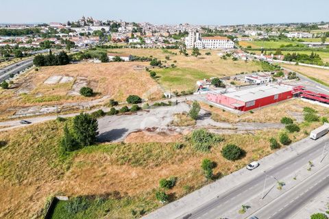 Helårsgrund i Evora, Evora, Evora - € 1.200.000 | Ref: 318/T/03606 - foto 2