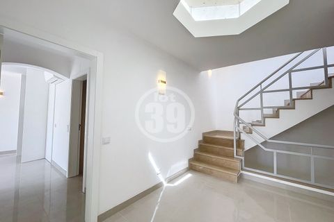 Byhus i Albufeira, Faro, Albufeira - € 559.000 | Ref: 7017 - foto 12