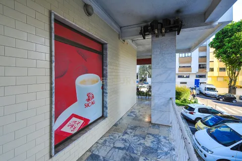 Erhvervsejendom i Carnaxide, Lisbon, Carnaxide - € 50.000 | Ref: C0354-00726 - foto 9