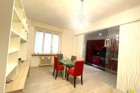 Apartament a Parma, Parma, Parma - € 1.300/mes | Ref: BU468 - foto 2