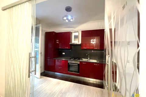 Apartament a Parma, Parma, Parma - € 1.300/mes | Ref: BU468 - foto 3