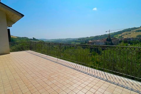 Villa a Rotella, Ascoli Piceno, Rotella - € 295.000 | Ref: 33500 - foto 31