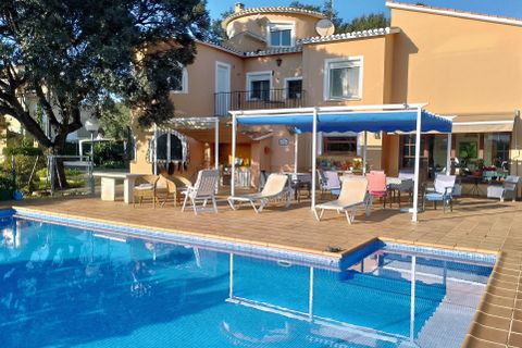 Villa i Denia, Alicante, Denia - € 1.050.000 | Ref: RLU 001 - foto 1