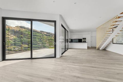 Byhus i Ribeira Brava, Madeira, Ribeira Brava - € 795.000 | Ref: IZ094 - foto 6