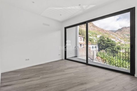 Byhus i Ribeira Brava, Madeira, Ribeira Brava - € 795.000 | Ref: IZ094 - foto 16