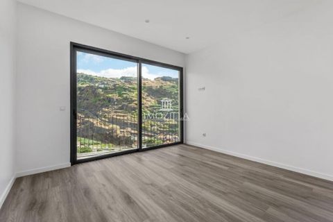 Byhus i Ribeira Brava, Madeira, Ribeira Brava - € 795.000 | Ref: IZ094 - foto 17