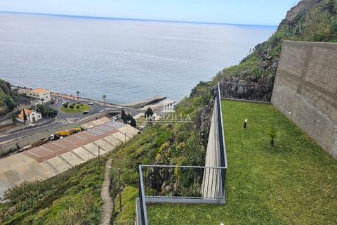 Byhus i Ribeira Brava, Madeira, Ribeira Brava - € 795.000 | Ref: IZ094 - foto 37
