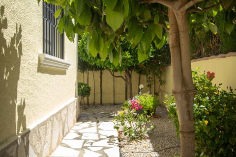 Villa i Denia, Alicante, Denia - € 595.000 | Ref: HO121515 - foto 25