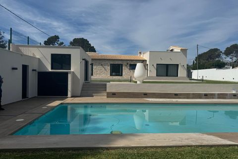 Villa i Denia, Alicante, Denia - € 1.590.000 | Ref: RLU 002 - foto 2