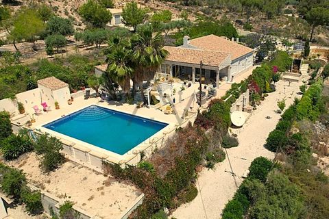 Villa i Elche, Alicante, Elche - € 369.950 | Ref: DNV0581 - foto 1