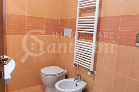 Lejlighed i Florence, Florence, Florence - € 199.000 | Ref: XFND5R - foto 16