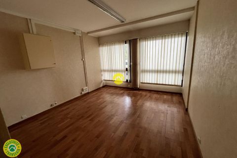 Erhvervsejendom i Bourges, Cher, Bourges - € 67.500 | Ref: 16CAL111156 - foto 4
