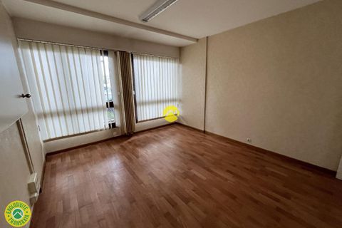 Erhvervsejendom i Bourges, Cher, Bourges - € 67.500 | Ref: 16CAL111156 - foto 11