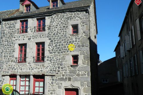 Villa i Murat, Cantal, Murat - € 197.000 | Ref: 101CAL105854 - foto 1