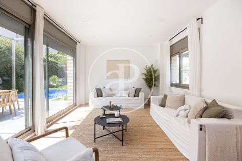 Villa em Alella, Barcelona, Alella - € 1.090.000 | Ref: VBM2506004 - foto 7