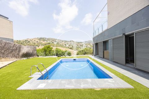 Villa i Alella, Barcelona, Alella - € 990.000 | Ref: VBM2506005 - foto 33