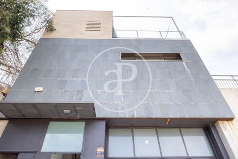 Villa i Alella, Barcelona, Alella - € 990.000 | Ref: VBM2506005 - foto 43