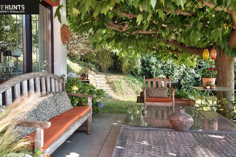 Villa in Nice, Alpes-Maritimes, Nice - € 2.690.000 | Ref: HH-15824776 - foto 4